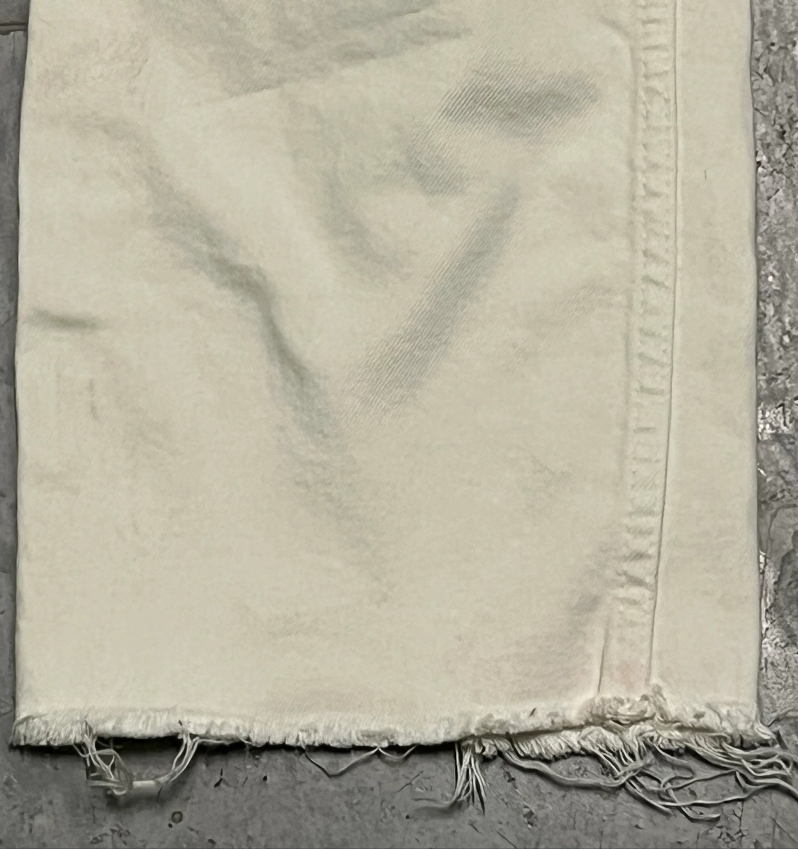Calça jeans branca desgastada Desi – photo 16